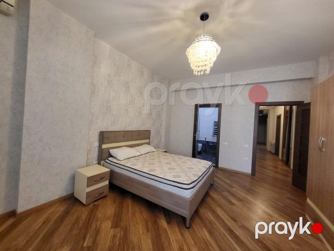 Satılır 4 otaqlı yeni tikili 180 m² — Mənzil, Bakı (5)