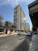 Satılır 4 otaqlı köhnə tikili 85 m² — Cəmil