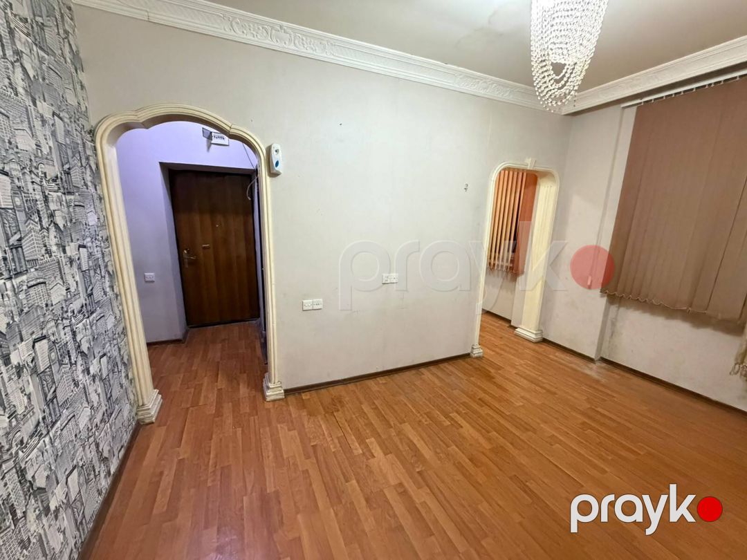 Satılır 2 otaqlı köhnə tikili 53 m² — Mənzil, Bakı (8)