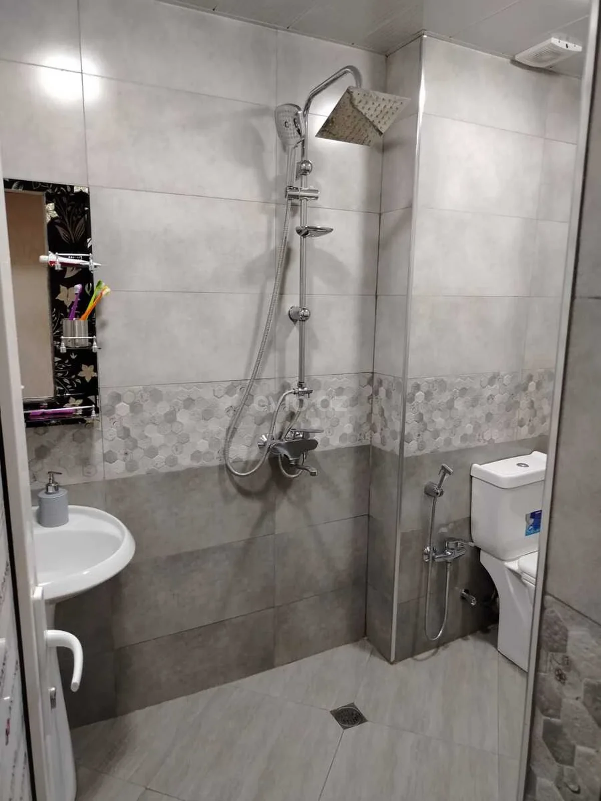 2 otaqlı tam təmirli mənzil satılır Binə qəsəbəsində — Mənzil, Bakı (10)