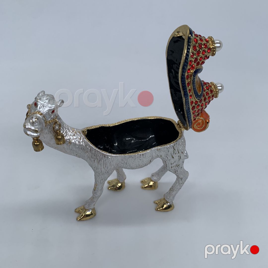 Mücrü Dəvə 1542, metal, gümüşü — Mallar, Bakı (2)