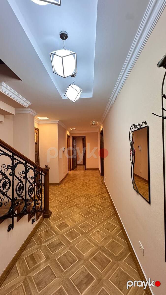 İcarəyə verilir 7 otaqlı köhnə tikili 250 m² — Mənzil, Bakı (3)
