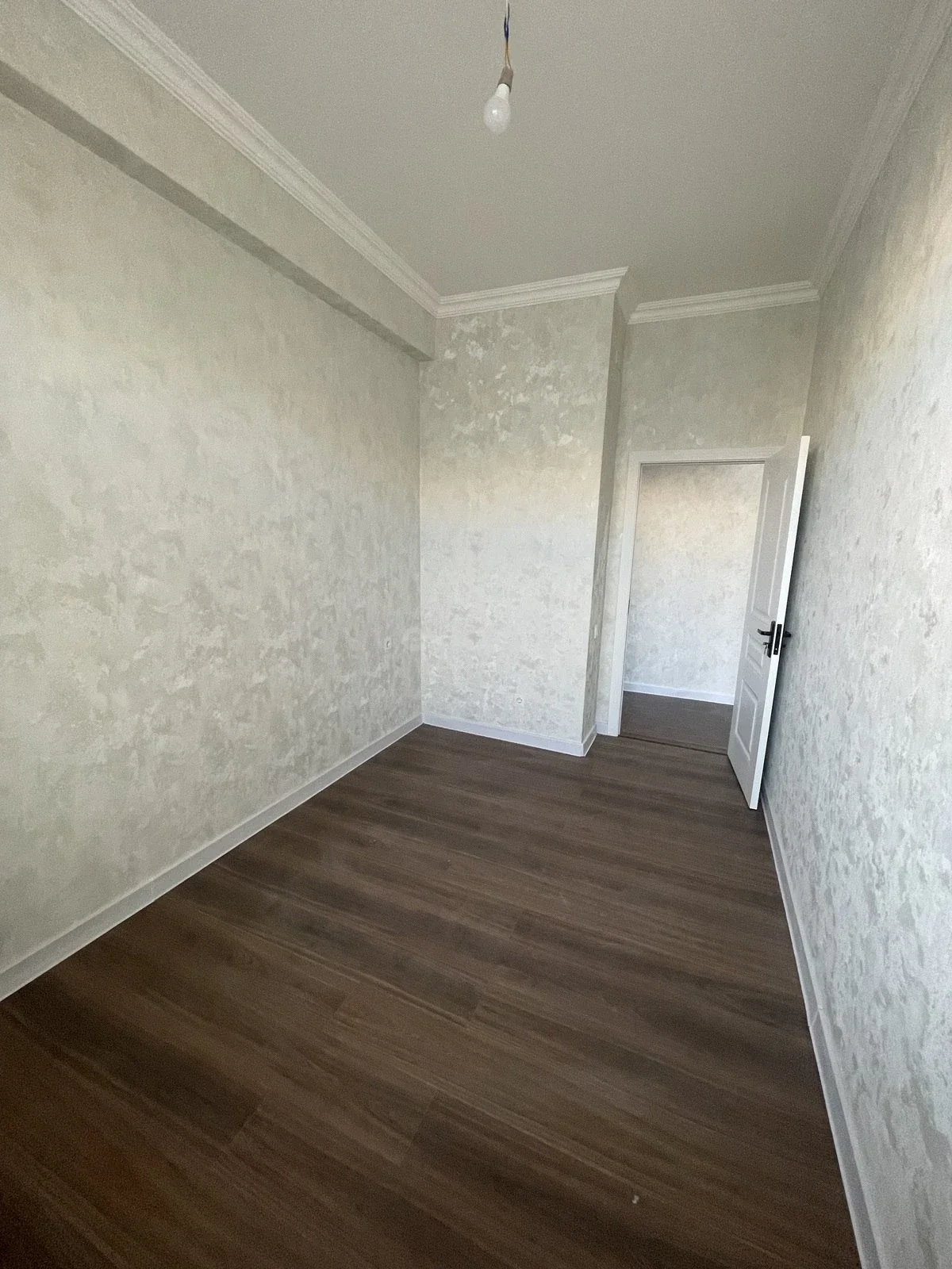 3 otaqlı tam təmirli mənzil satılır Yasamal qəsəbəsində — Mənzil, Bakı (4)
