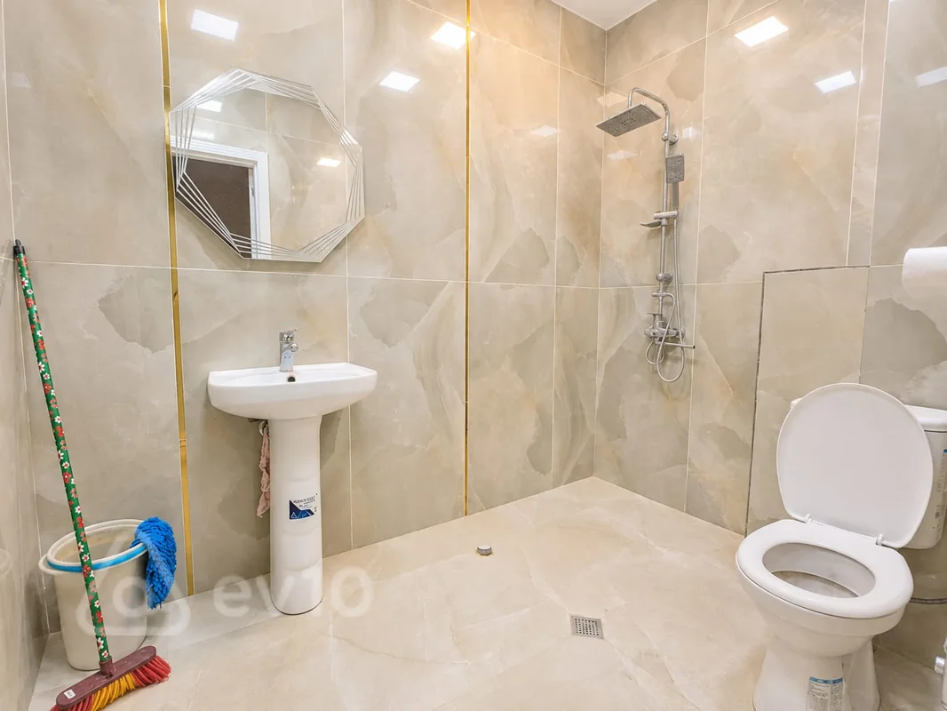 3 otaqlı mənzil, 135 m², Qarabağ küçəsi — Mənzil, Bakı (10)