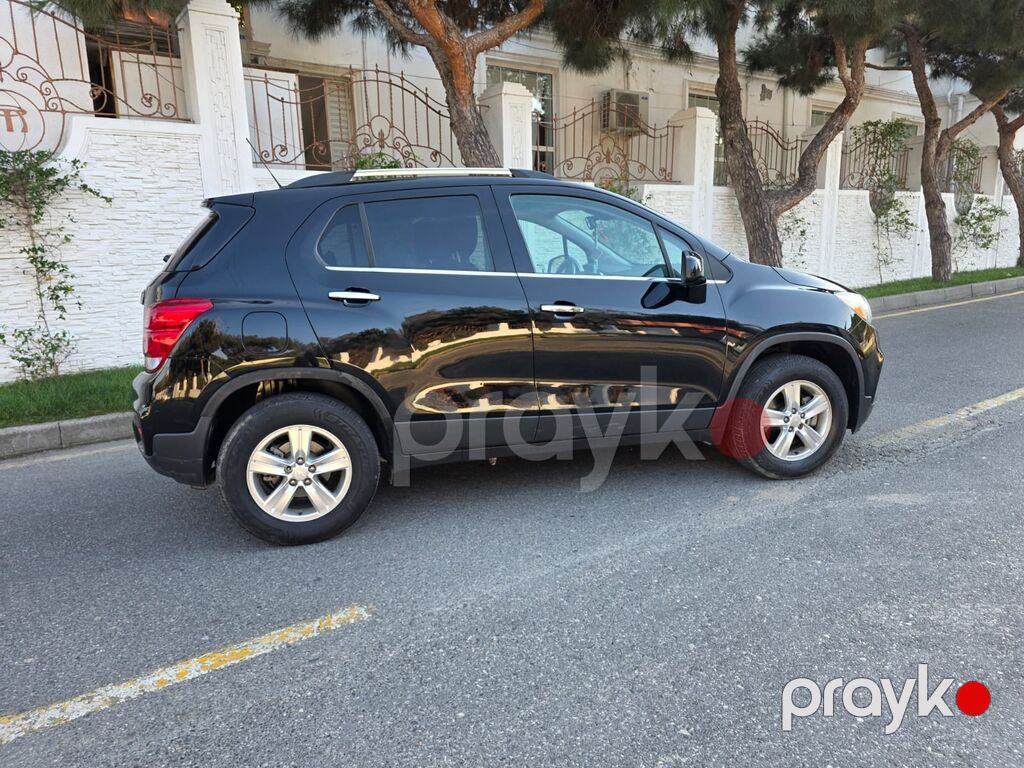 Chevrolet Tracker: 1.4 l 2018 il 174000 km Krossover — Avtomobillər, Bakı (8)