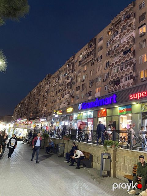 Satılır 2 otaqlı köhnə tikili 60 m² — Bakı