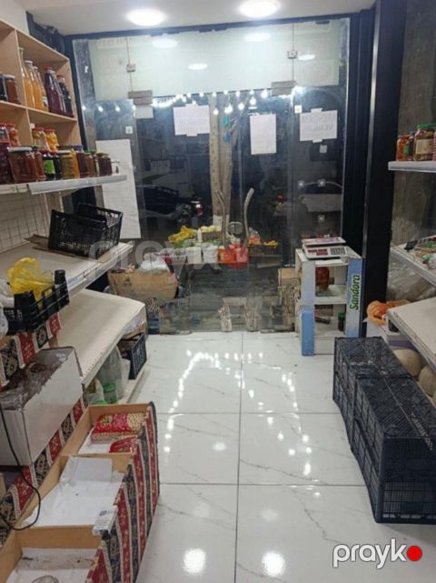 Satılır obyekt 30 m² — Bakı