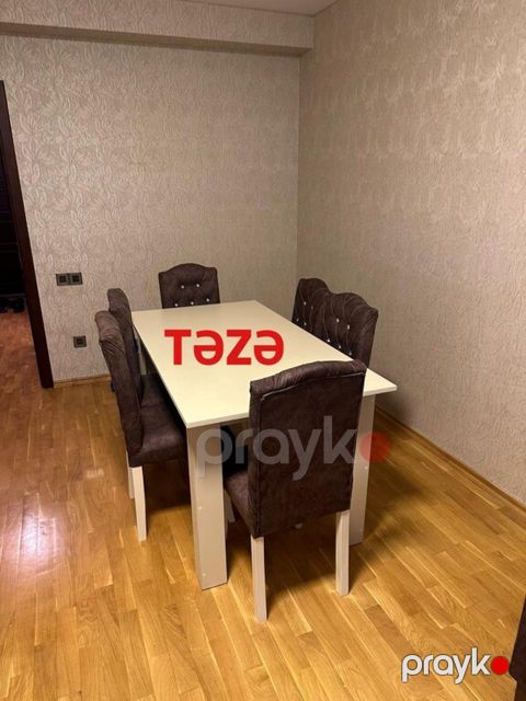 Masa və oturacaqlar — Bakı