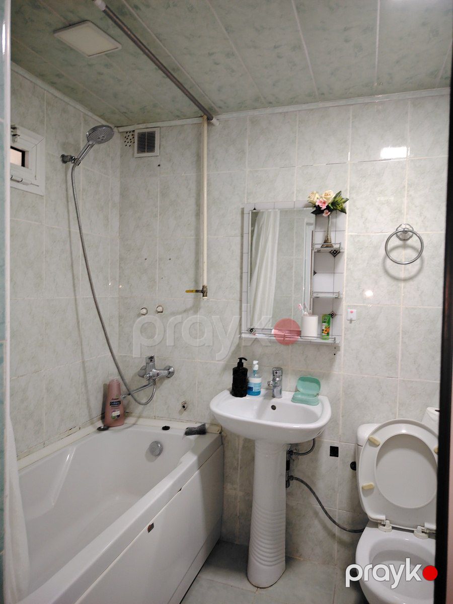 İcarəyə verilir 2 otaqlı köhnə tikili 50 m² — Mənzil, Bakı (12)