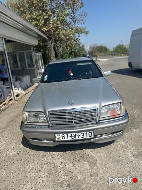 Mercedes C 200, 2.2 L, 1999 il, 400 000 km — Ucar