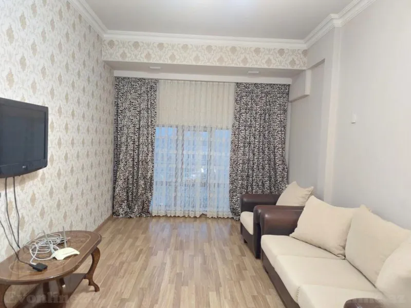 Kirayə verilir 2 otaqlı Mənzil Yeni tikili 80 m² Bakı, Yasamal r., İnşaatçılar m — Bakı