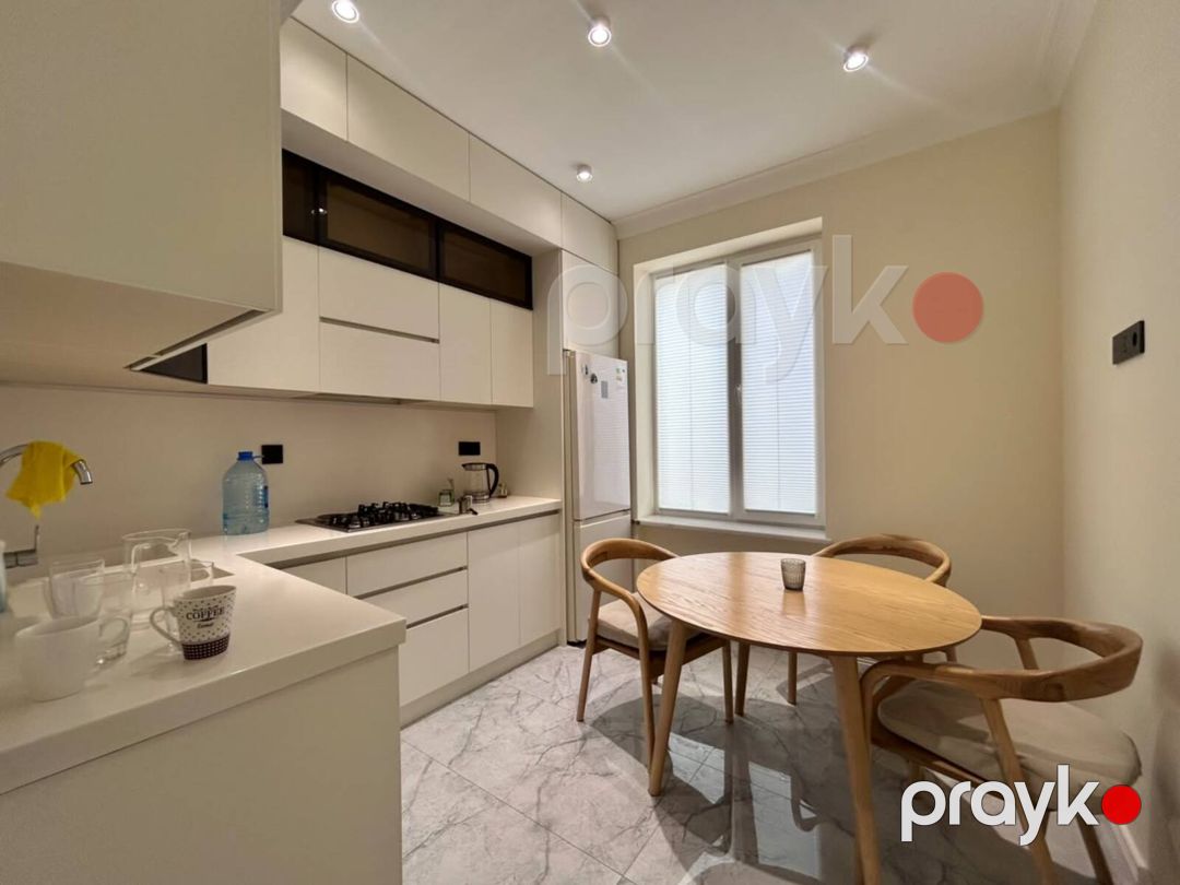 İcarəyə verilir 3 otaqlı köhnə tikili 105 m² — Mənzil, Bakı (11)