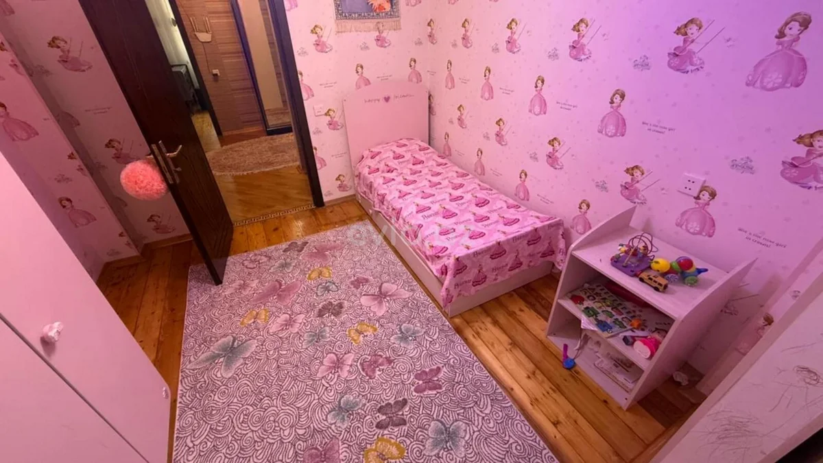4 otaqlı tam təmirli mənzil satılır Yeni Günəşli qəsəbəsində — Mənzil, Bakı (10)