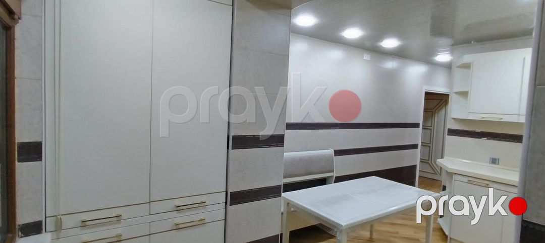 Satılır 5 otaqlı köhnə tikili 95.5 m² — Mənzil, Bakı (4)