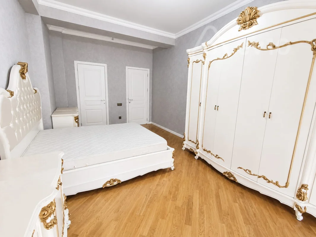 3 otaqlı mənzil, 135 m², Qarabağ küçəsi — Mənzil, Bakı (4)