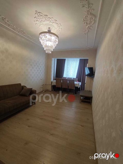 Satılır 3 otaqlı köhnə tikili 70 m² — Bakı