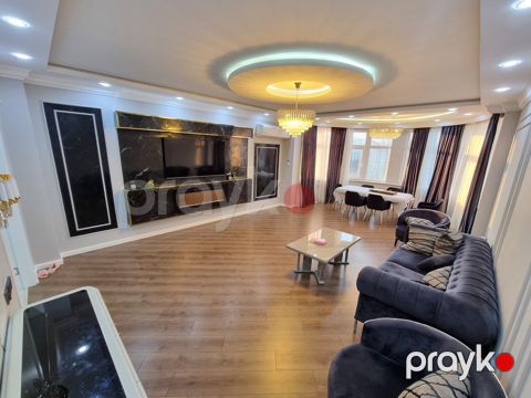 Satılır 3 otaqlı yeni tikili 160 m² — Bakı