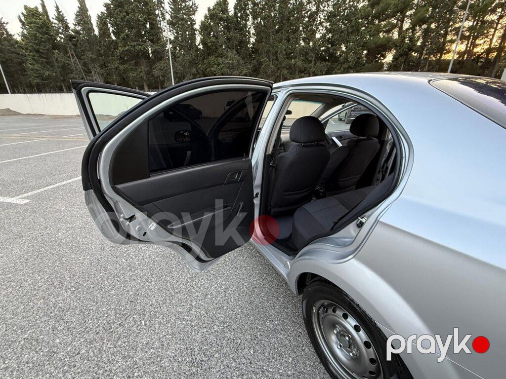 Chevrolet Aveo, 1.4 L, 2010 il, 371 000 km — Avtomobillər, Sumqayıt (8)