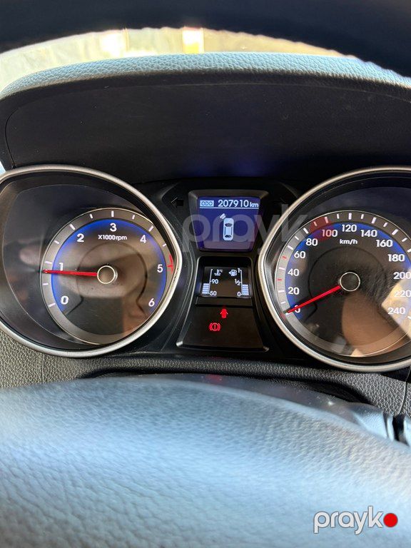 Hyundai i30, 1.6 L, 2012 il, 207 000 km — Avtomobillər, Şəki (9)