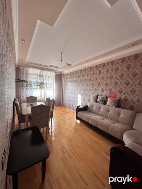 İcarəyə verilir 2 otaqlı köhnə tikili 75 m² — Bakı