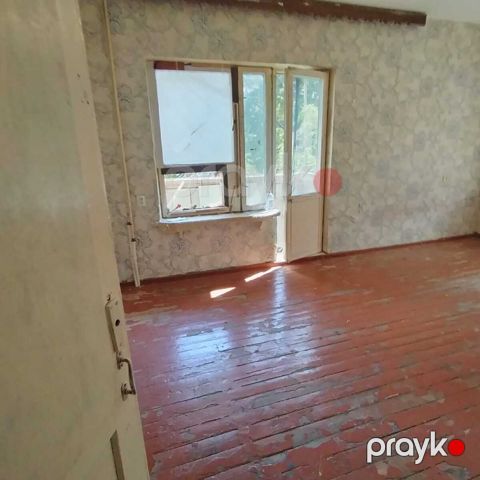 Satılır 1 otaqlı köhnə tikili 45 m² — Bakı