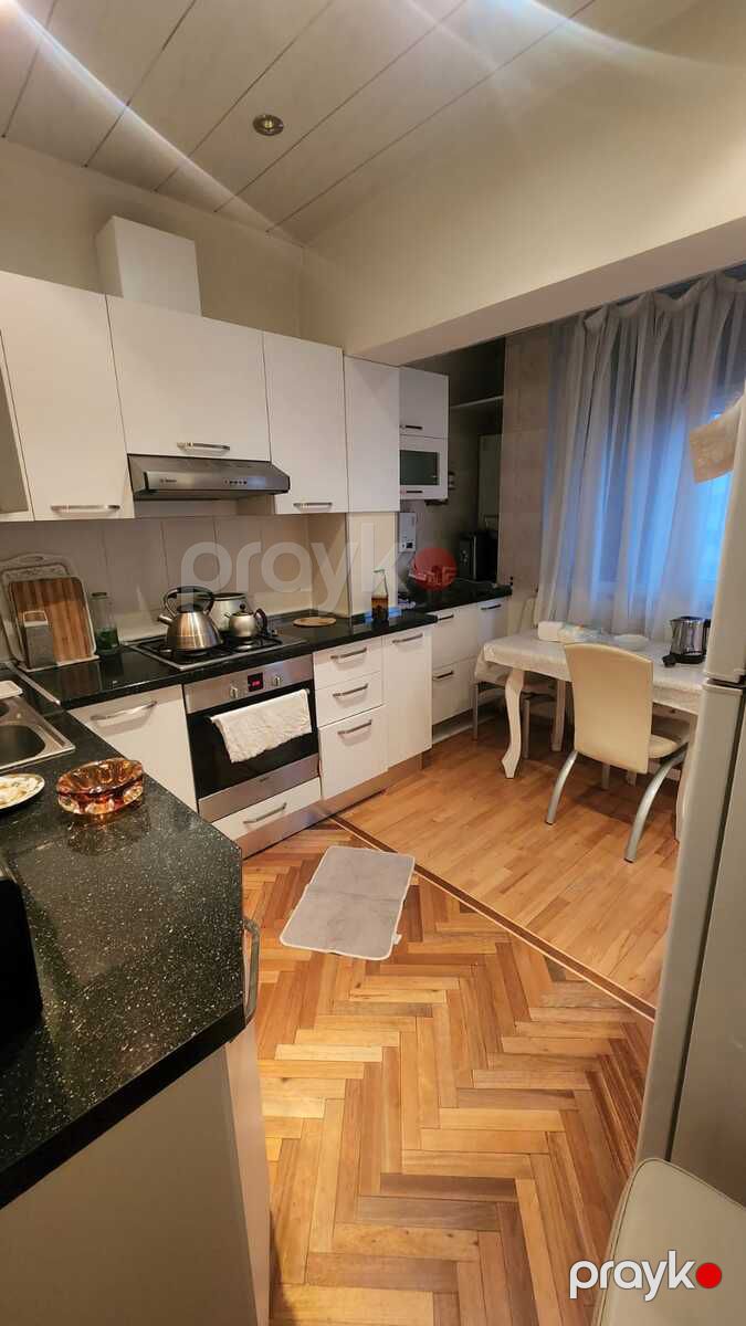Satılır 4 otaqlı köhnə tikili 120 m² — Mənzil, Bakı (3)