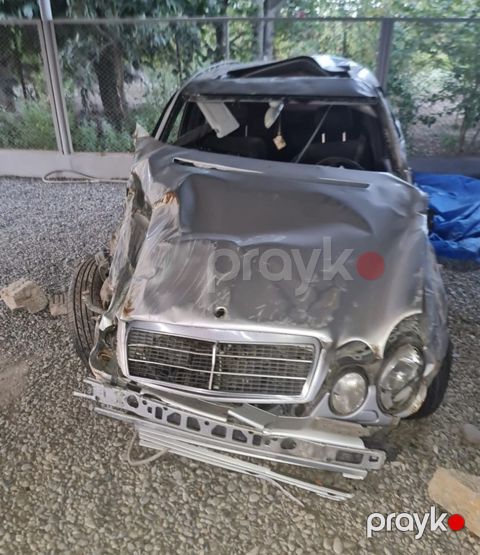 Mercedes E 240, 2.4 L, 1997 il, 568 668 km — Beyləqan