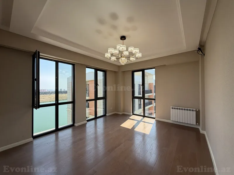 Satılır 3 otaqlı Mənzil Yeni tikili 82 m² Bakı, Yasamal r — Bakı