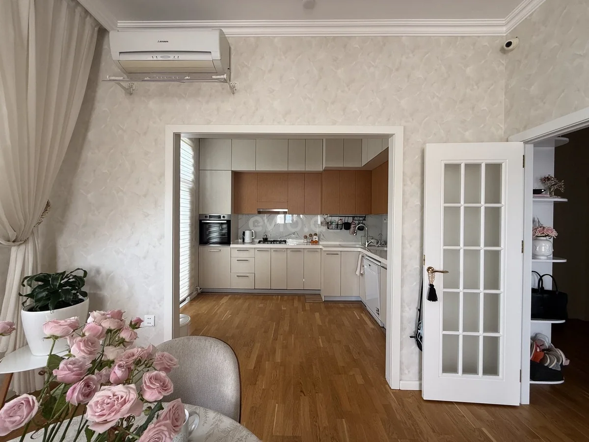 2 otaqlı tam təmirli mənzil satılır 7-ci mikrorayonda — Mənzil, Bakı (6)