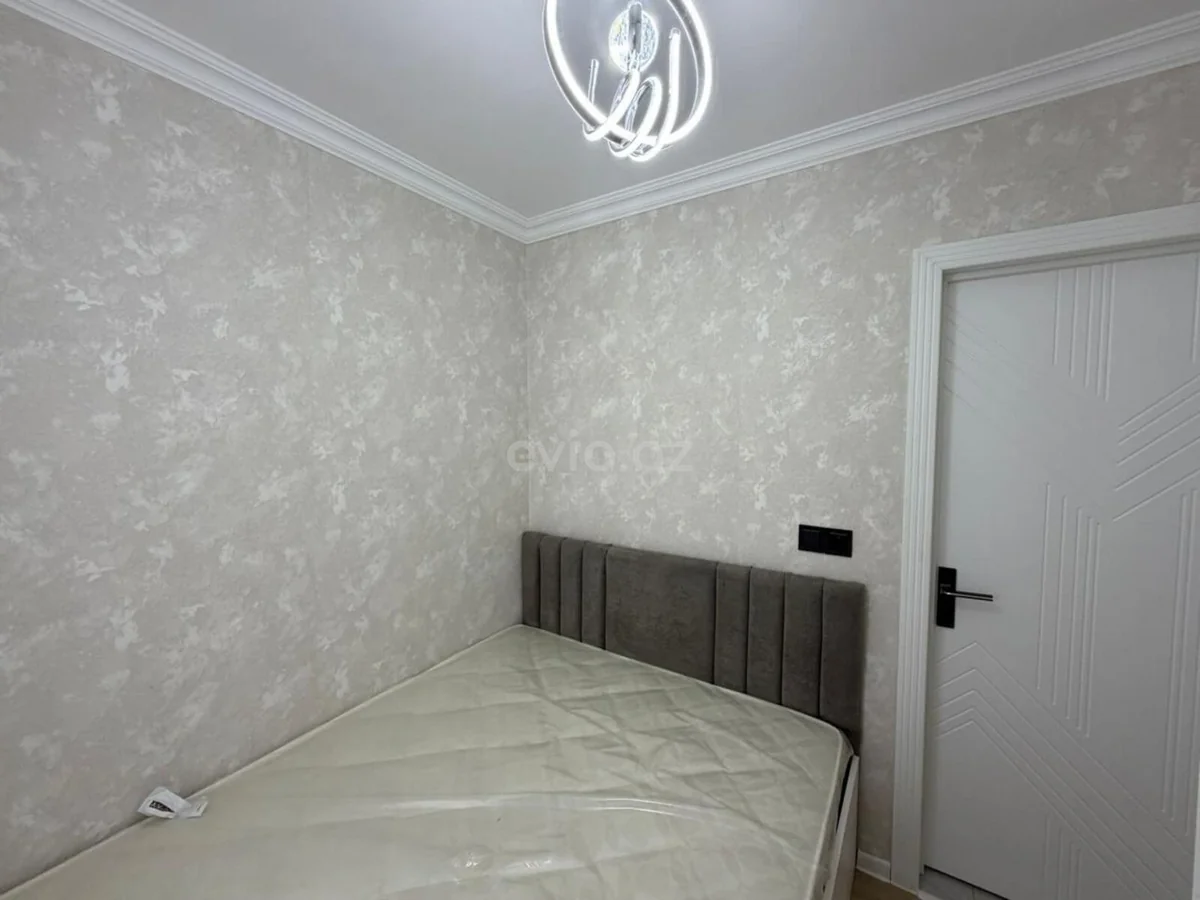2 otaqlı tam təmirli mənzil satılır 8-ci kilometr qəsəbəsində — Mənzil, Bakı (11)