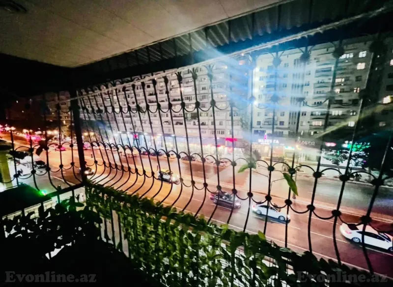 Satılır 3 otaqlı Mənzil Köhnə tikili 75 m² Bakı, Yasamal r., İnşaatçılar m — Mənzil, Bakı (7)
