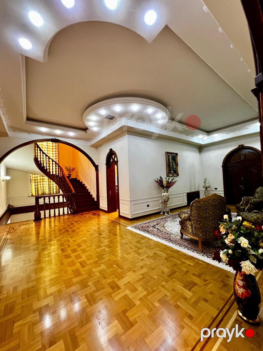 Satılır 6 otaqlı həyət evi/bağ evi 640 m² — Ev, villa, Bakı (7)