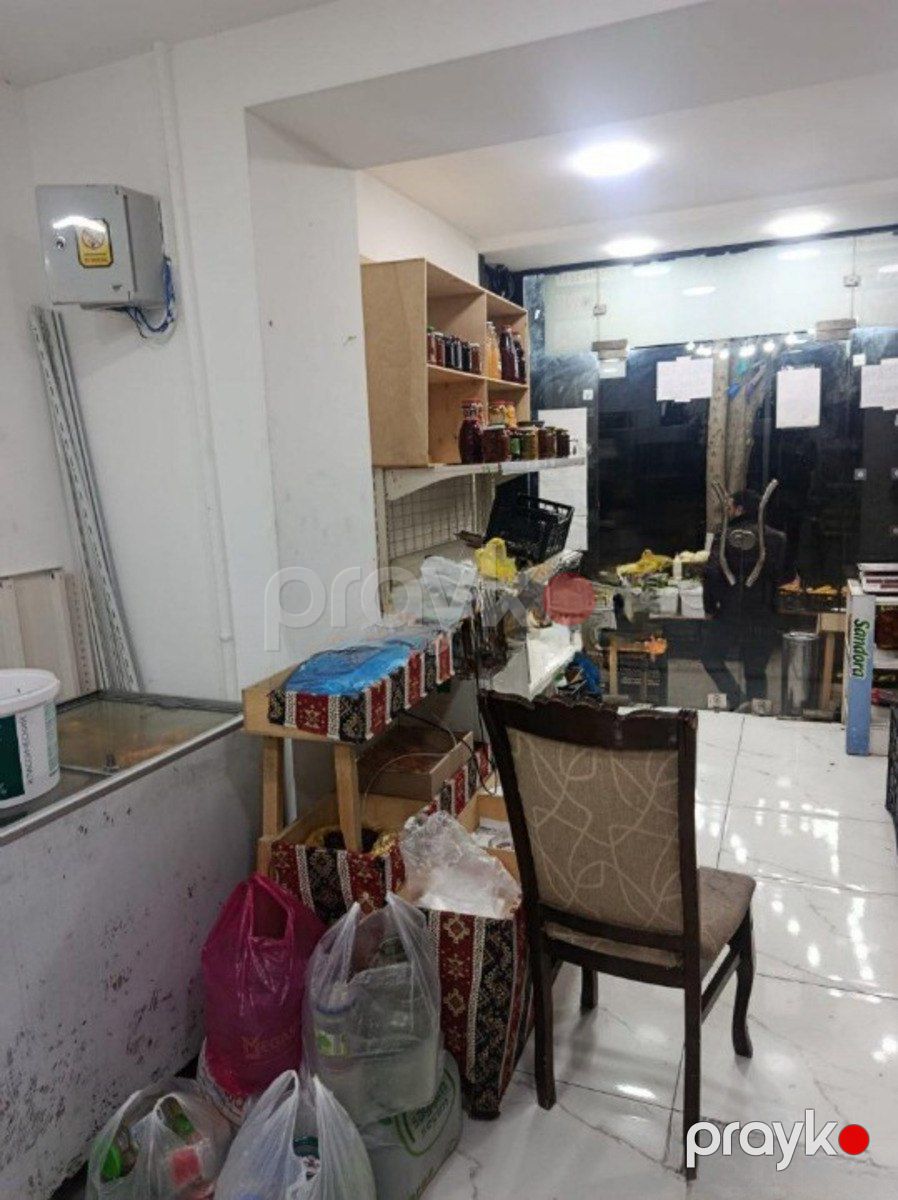 Satılır obyekt 30 m² — Əmlak, Bakı (2)