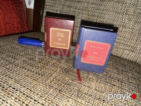 Miniatür klassiklər toplusu – rus dilində 2 cib formatlı kitab — Bakı