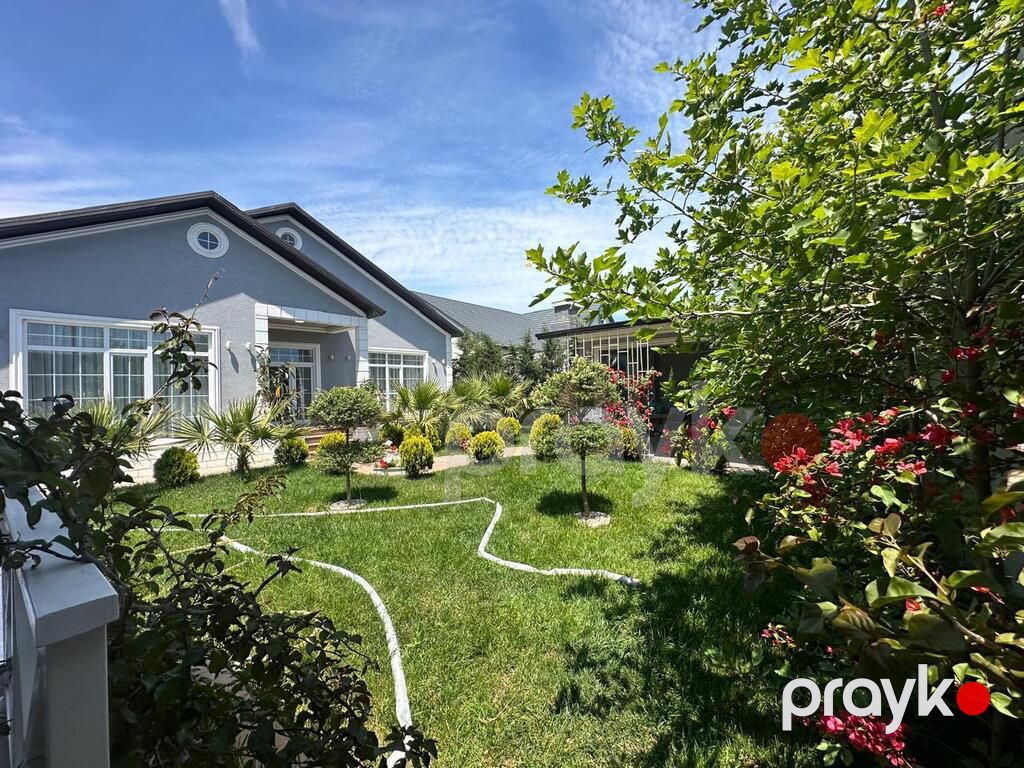 Satılır 5 otaqlı həyət evi/bağ evi 220 m² — Ev, villa, Bakı (8)