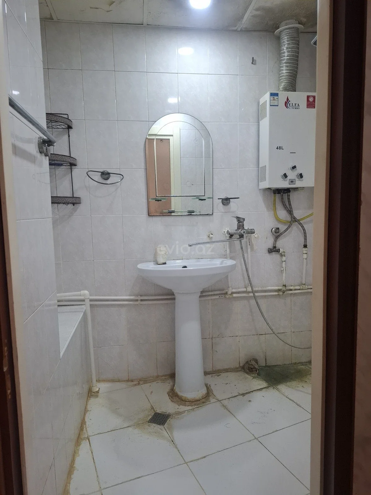 2 otaqlı tam təmirli mənzil satılır Qaraçuxur qəsəbəsində — Mənzil, Bakı (9)