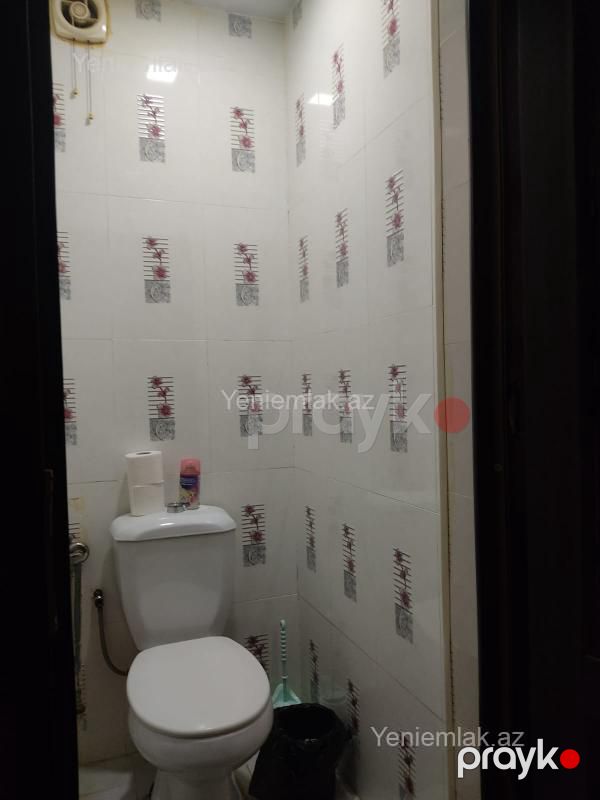 Satılır 3 otaqlı Bina evi menzil (Köhnə tikili), 71 m², 18-ci mikrorayon — Mənzil, Sumqayıt (10)
