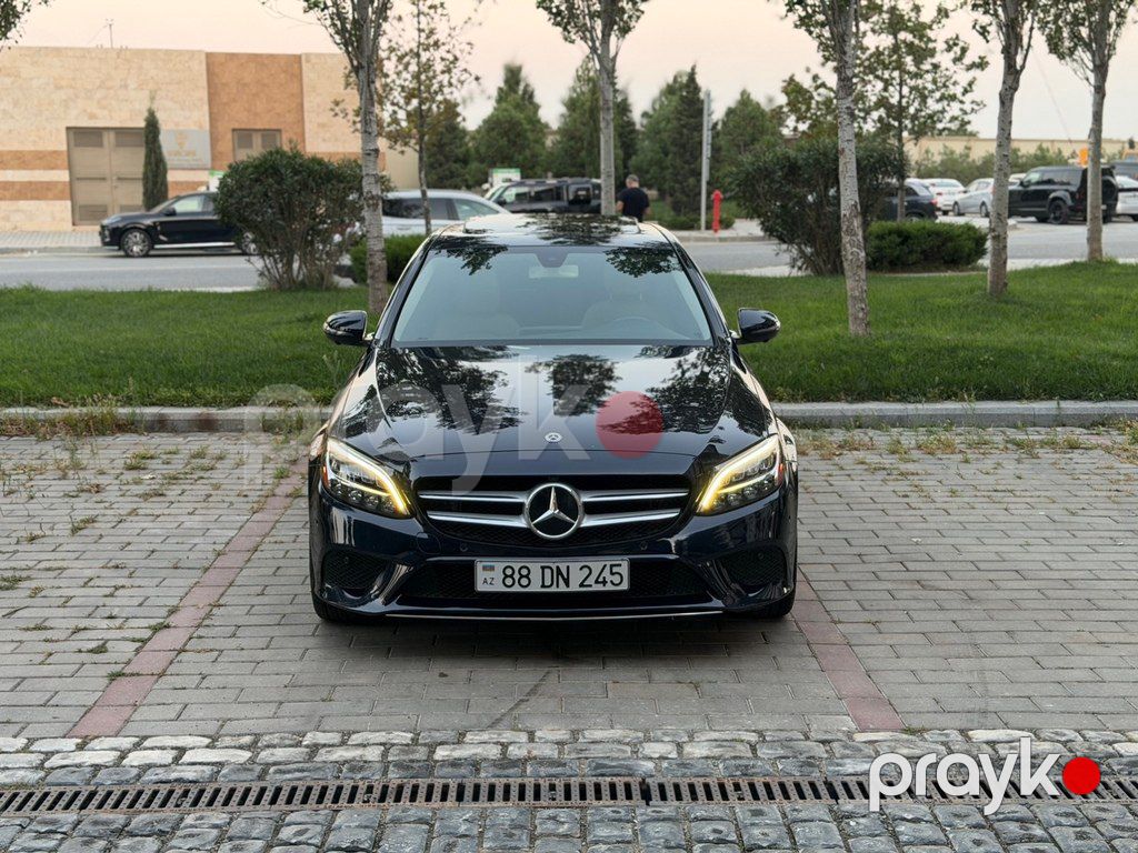 Mercedes C 300, 2.0 L, 2020 il, 70 000 km — Avtomobillər, Bakı (4)