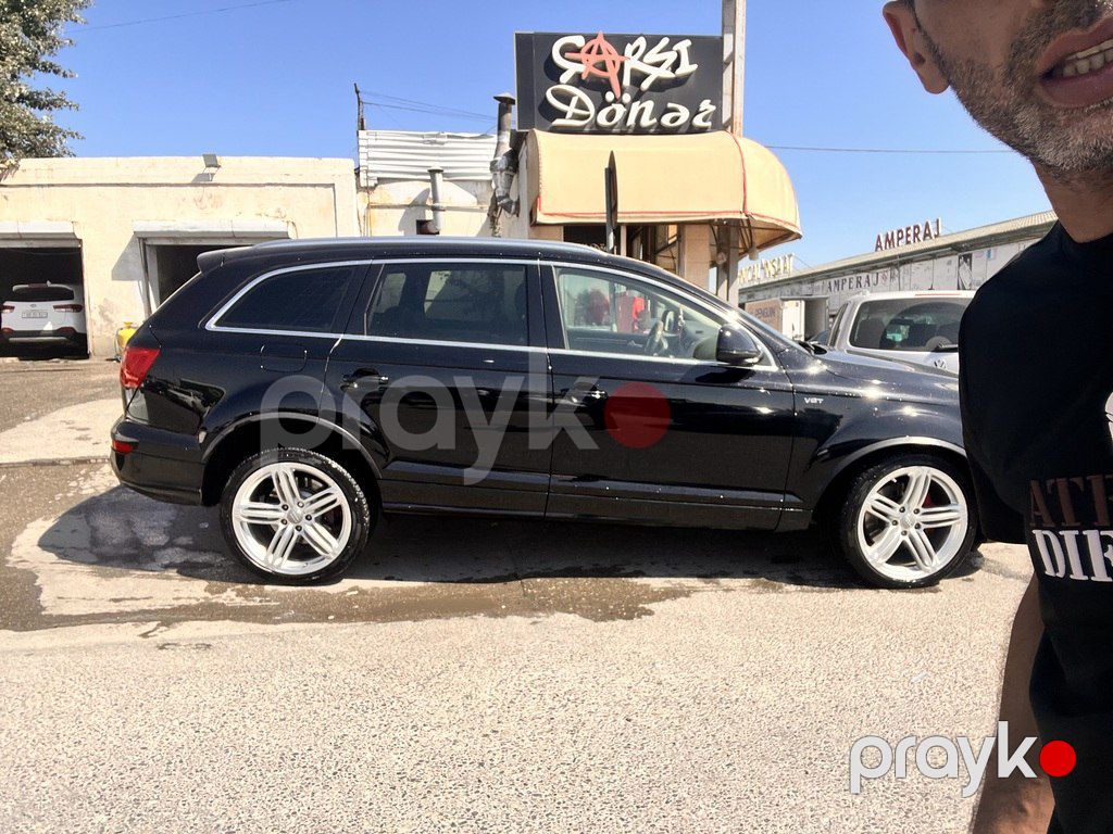 Audi Q7, 3.0 L, 2013 il, 244 000 km — Avtomobillər, Bakı (2)