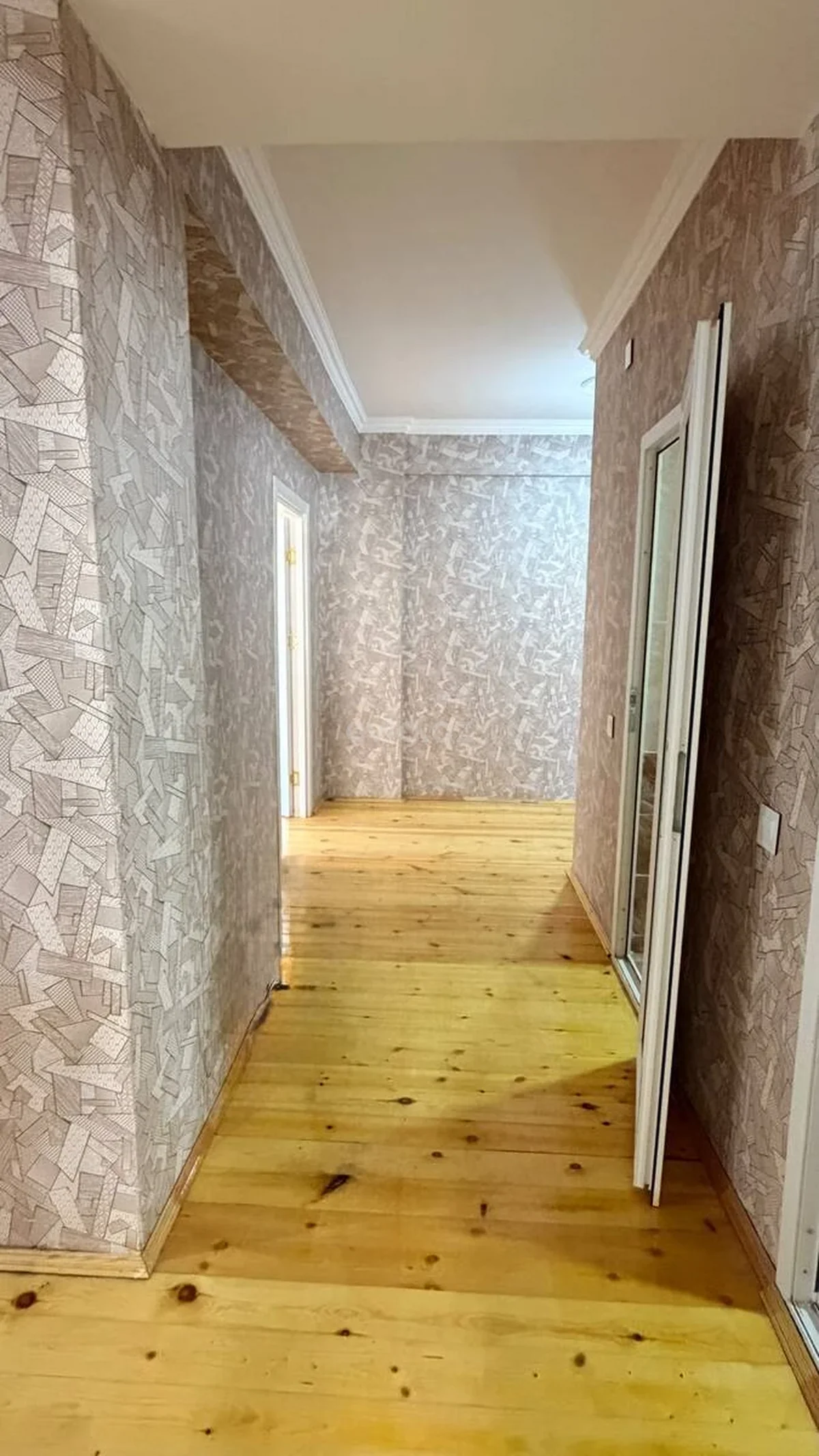 3 otaqlı tam təmirli mənzil satılır Xocasən qəsəbəsində — Mənzil, Bakı (11)