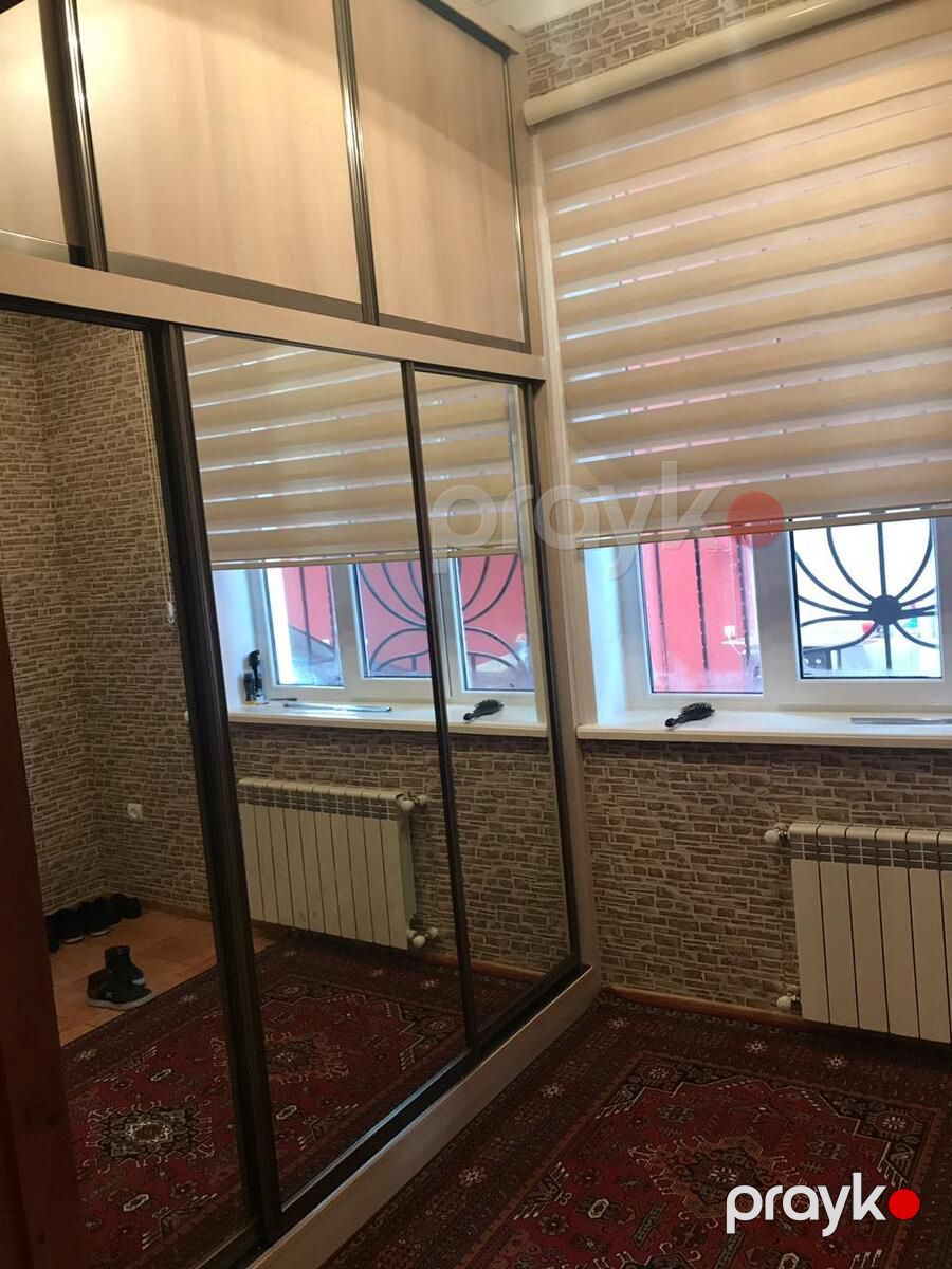 Satılır 8 otaqlı həyət evi/bağ evi 220 m² — Ev, villa, Bakı (9)