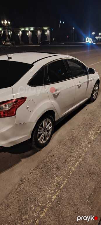 Ford Focus, 1.6 L, 2014 il, 300 000 km — Avtomobillər, Gəncə (6)