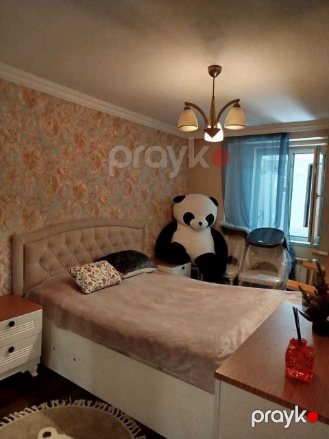 Satılır 2 otaqlı köhnə tikili 70 m² — Bakı