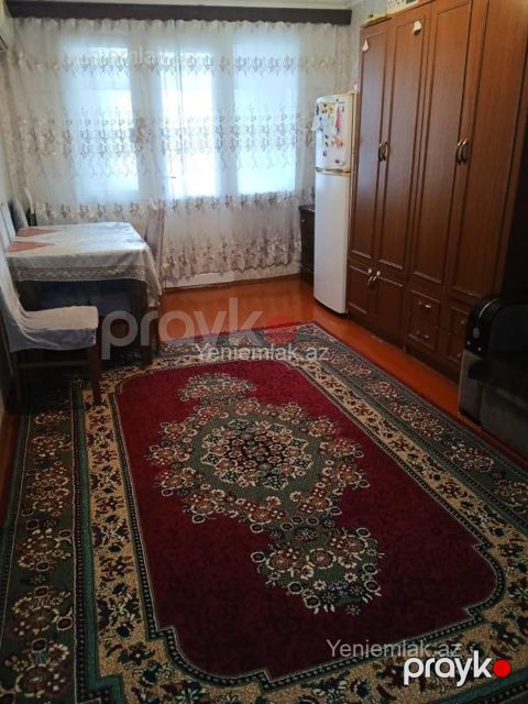 Satılır 2 otaqlı Bina evi menzil (Köhnə tikili), 34 m², 3-cü mikrorayon — Sumqayıt
