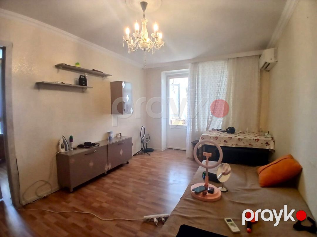 Satılır 2 otaqlı köhnə tikili 50 m² — Mənzil, Bakı (2)