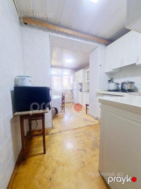 Satılır 3 otaqlı Bina evi menzil (Köhnə tikili), 110 m², 1-ci mikrorayon — Sumqayıt