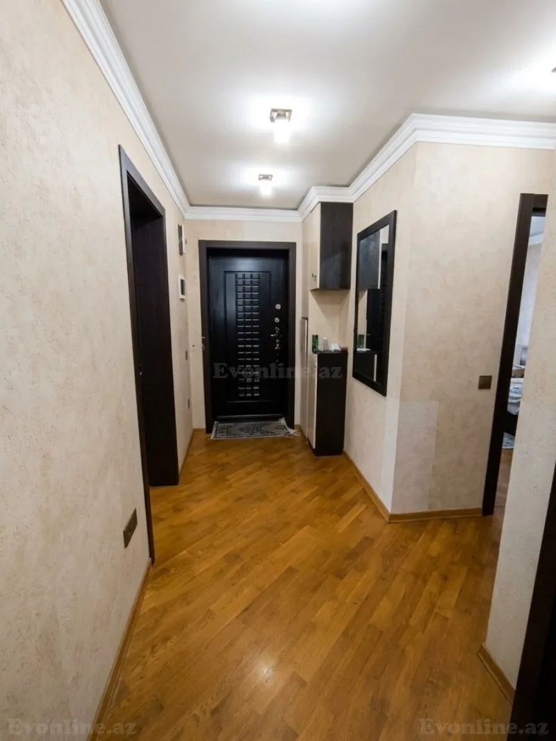Satılır 3 otaqlı Mənzil Köhnə tikili 80 m² Bakı, Yasamal r., Elmlər Akademiyası m — Mənzil, Bakı (3)