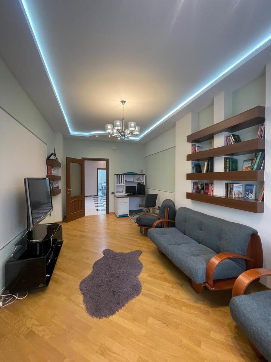 Satılır 3 otaqlı yeni tikili 159 m² — Mənzil, Bakı (7)