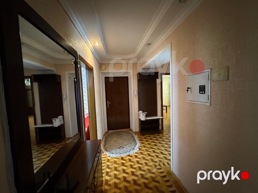 Satılır 4 otaqlı köhnə tikili 105 m² — Mənzil, Bakı (7)