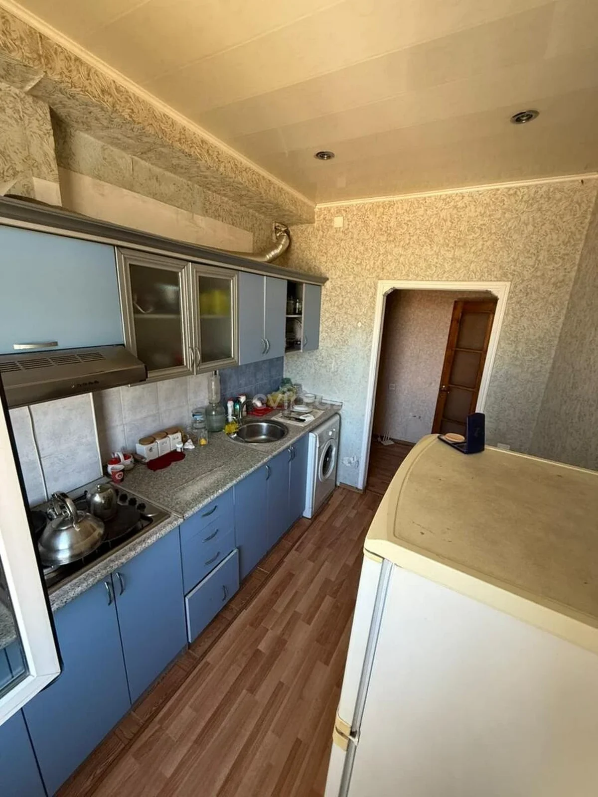 2 otaqlı orta təmirli mənzil satılır Xətai rayonunda — Mənzil, Bakı (2)